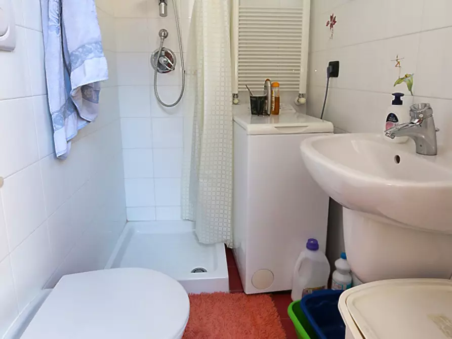 Immagine 15 di Quadrilocale in vendita  in Corso Umberto 69 a Taranto