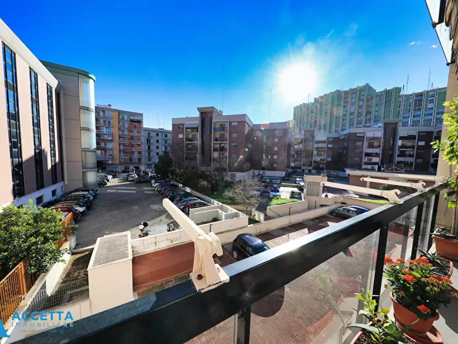 Immagine 22 di Quadrilocale in vendita  in Via Salinella 5 a Taranto