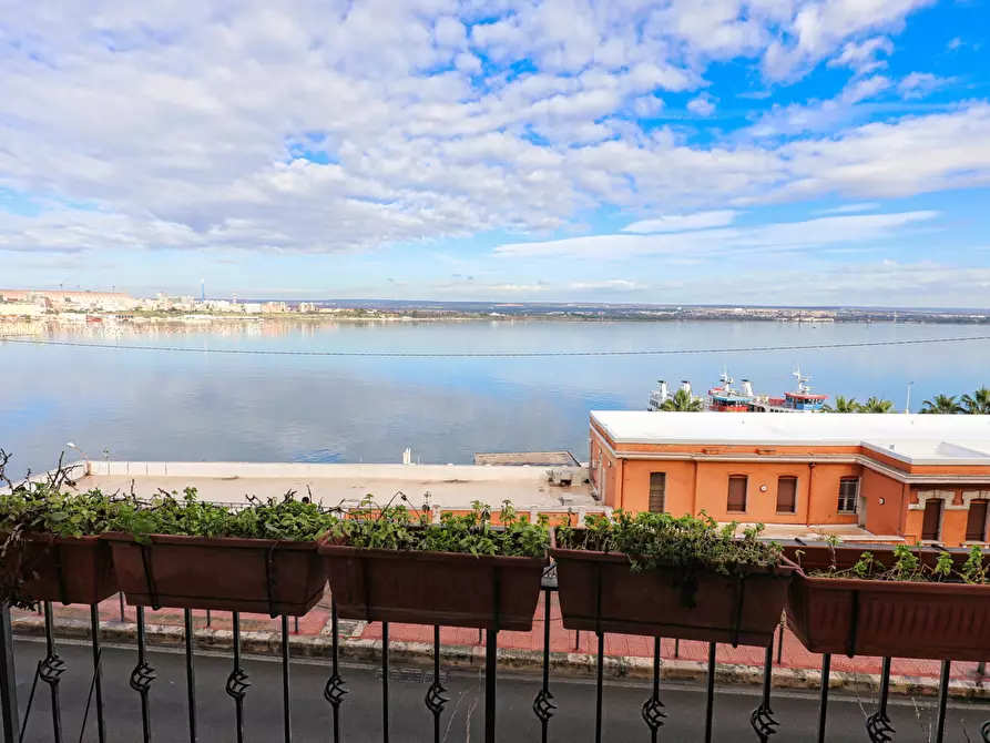 Immagine 24 di Quadrilocale in vendita  in Via Roma 4 a Taranto