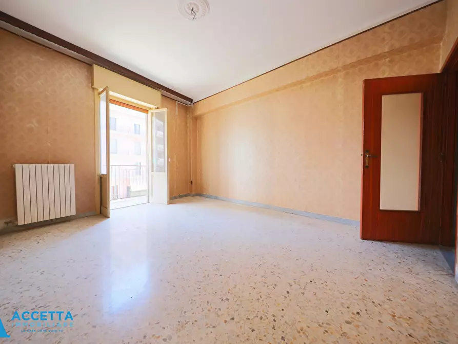 Immagine 5 di Quadrilocale in vendita  in Viale Liguria 38 a Taranto