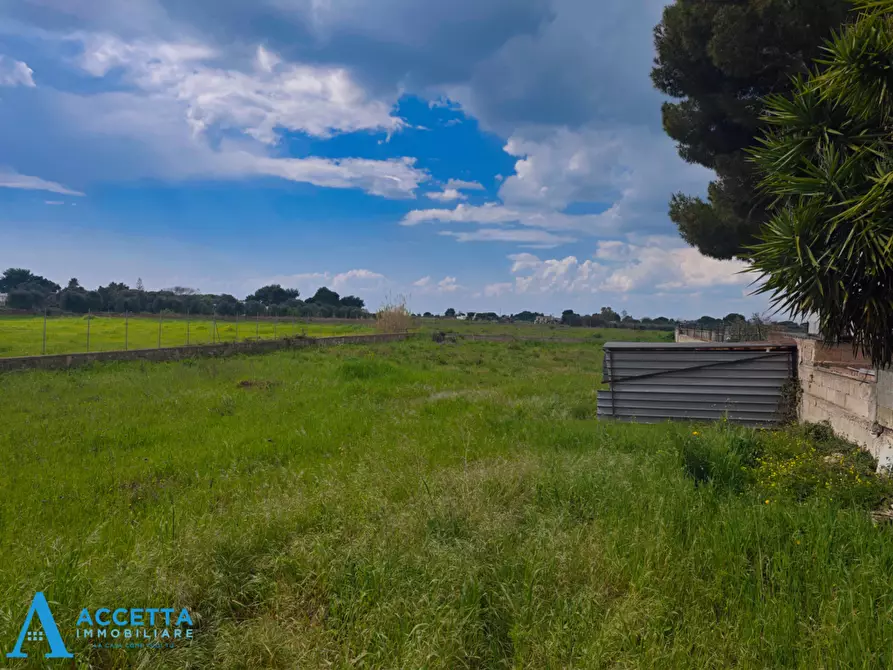 Immagine 22 di Terreno agricolo in vendita  in Via Rosmarini a Leporano