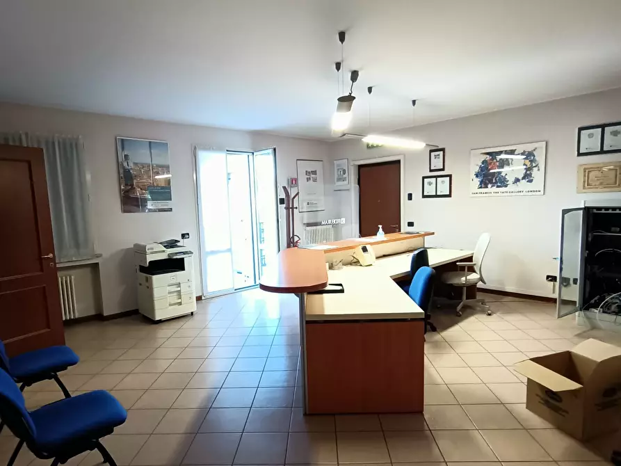 Immagine 1 di Trilocale in vendita  in centrale a Castel San Giovanni