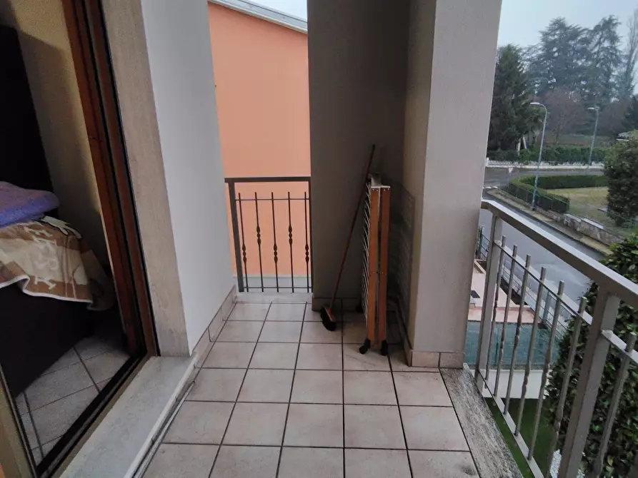 Immagine 12 di Quadrilocale in vendita  in via delle rose a Castel San Giovanni