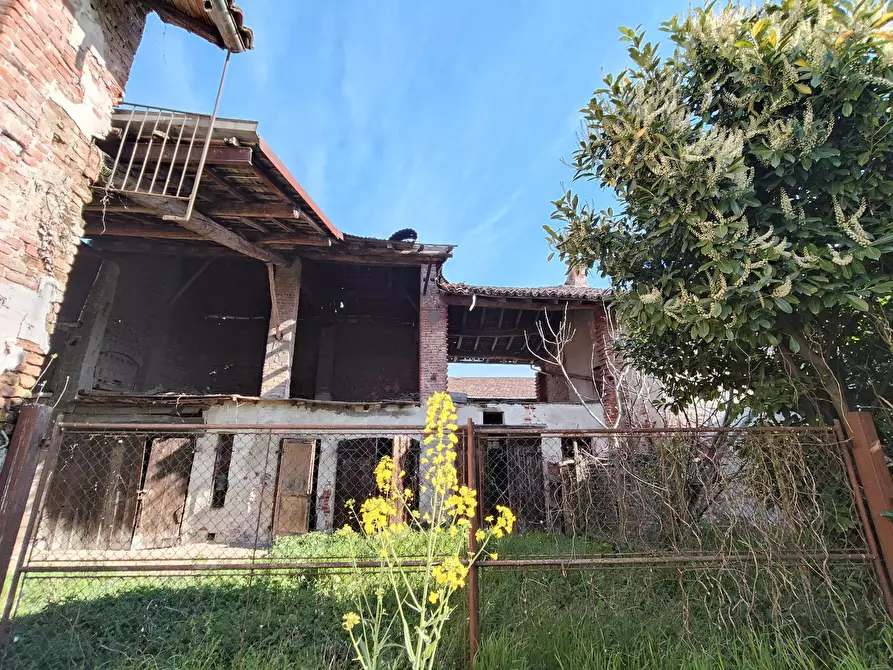 Immagine 2 di Porzione di casa in vendita  in centro a Pieve Porto Morone