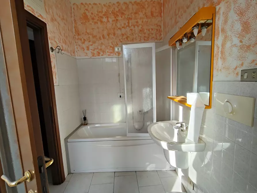 Immagine 18 di Bilocale in vendita  in Via Carlo Civardi a Stradella