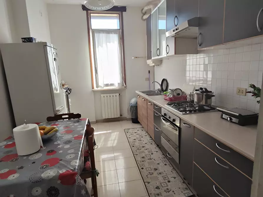 Immagine 10 di Trilocale in vendita  in Via Roma a Pieve Porto Morone