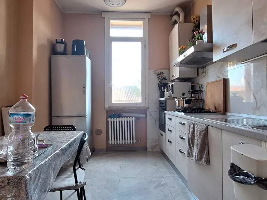 Immagine 1 di Trilocale in vendita  in Via Roma a Pieve Porto Morone