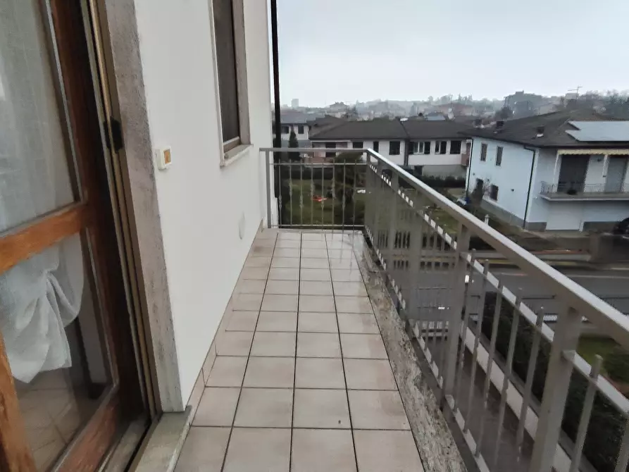 Immagine 6 di Quadrilocale in vendita  in via delle rose a Castel San Giovanni