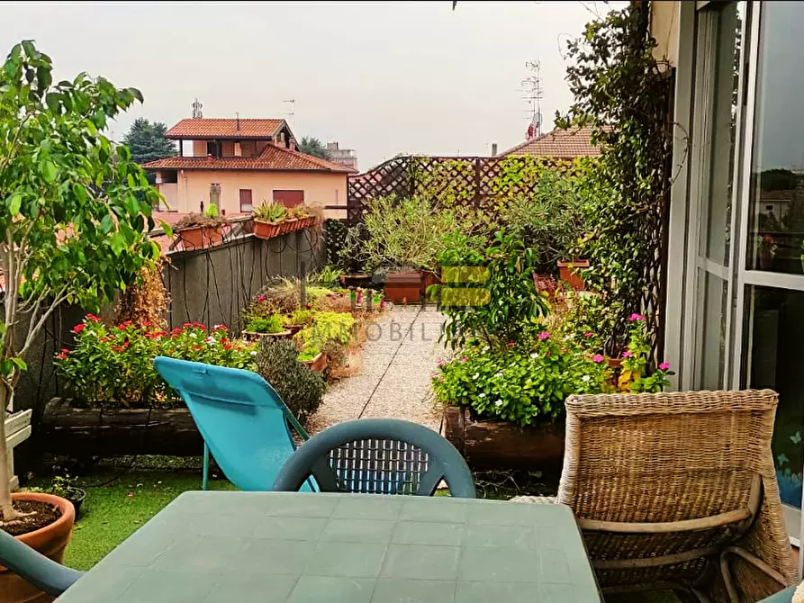 Immagine 4 di Trilocale in vendita  in VIA COGGI 4 a Busto Arsizio