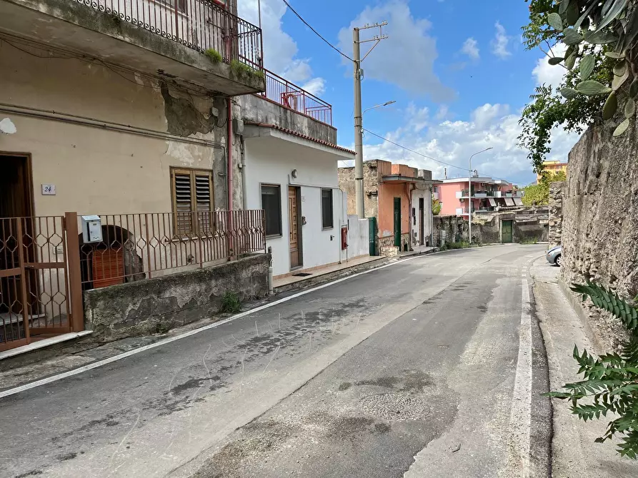 Immagine 3 di Bilocale in vendita  in Via Bracigliano 26 a Sarno