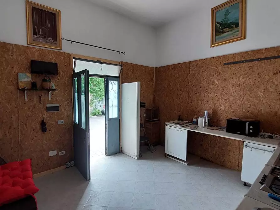 Immagine 6 di Bilocale in vendita  in Via San Severino Tommaso 66 a Baronissi