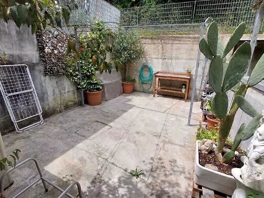 Immagine 2 di Bilocale in vendita  in Via San Severino Tommaso 66 a Baronissi