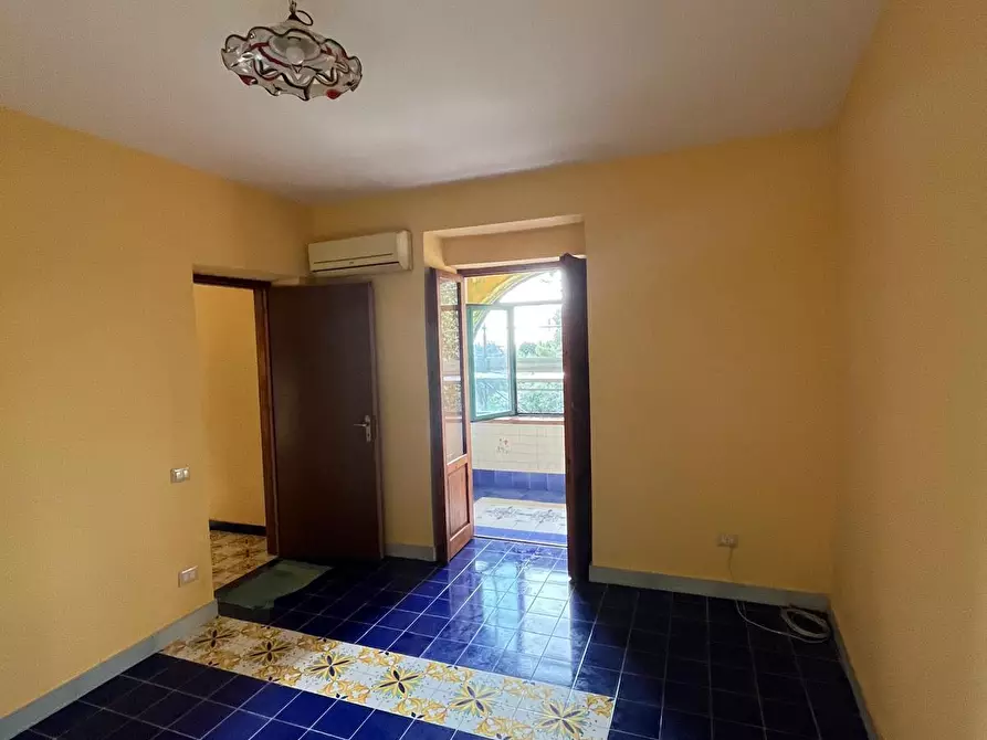 Immagine 3 di Bilocale in vendita  in Via Giuseppe Paesano 51 a Salerno