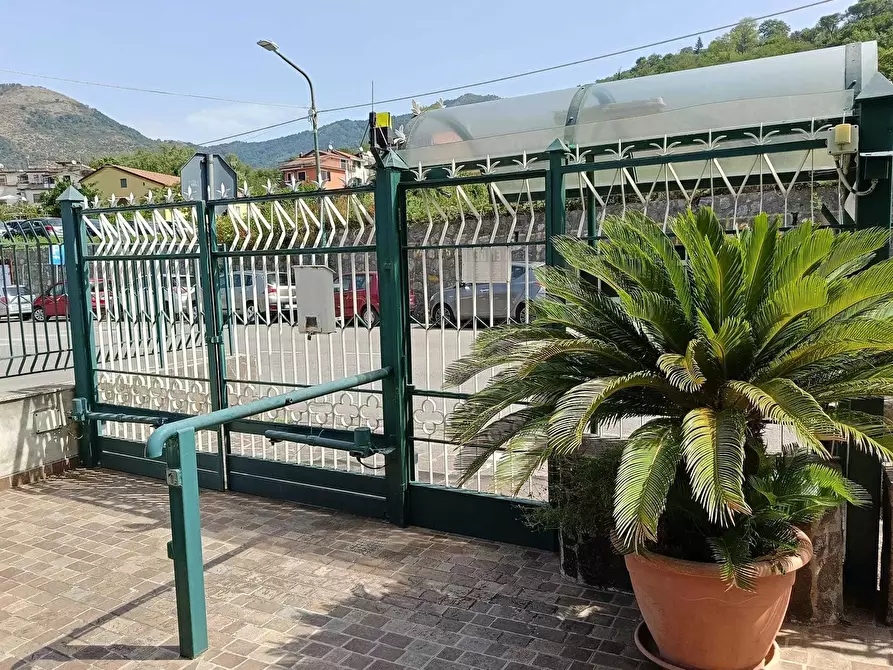 Immagine 8 di Pentalocale in vendita  in Via Giuseppe Vitale 64 a Cava De' Tirreni