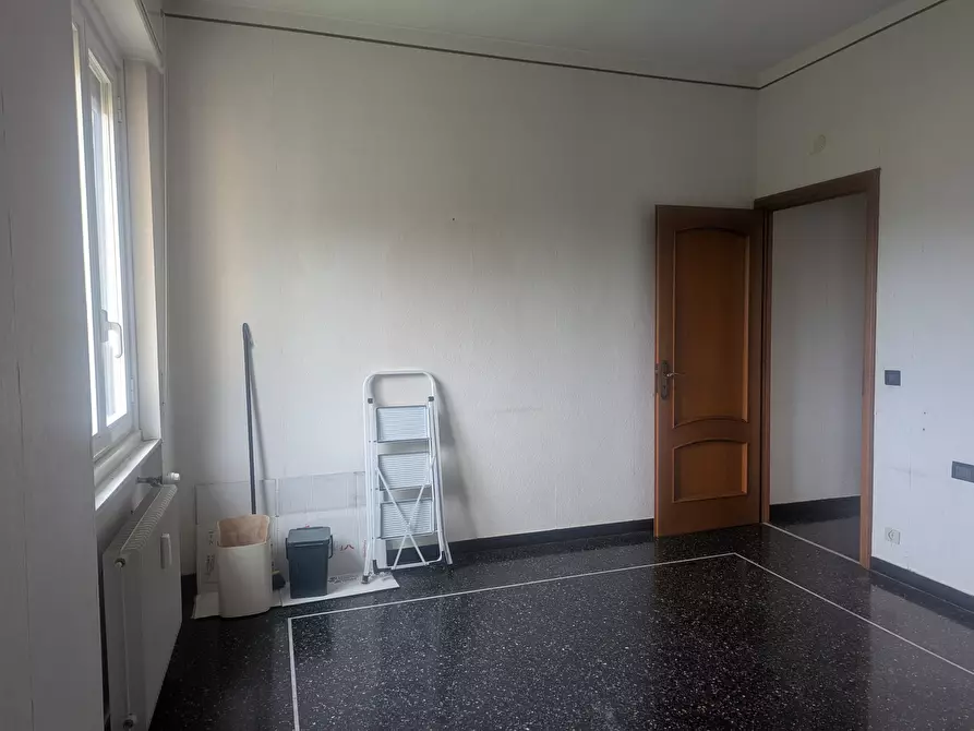 Immagine 16 di Trilocale in vendita  in Salita Serra Riccò 13 a Genova