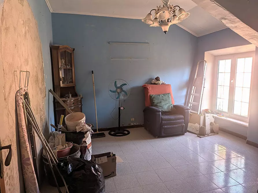 Immagine 1 di Bilocale in vendita  in Via Beata Chiara 10 a Genova