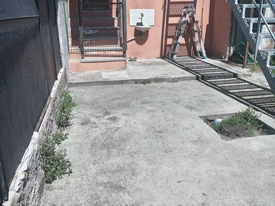 Immagine 2 di Quadrilocale in vendita  in Via Martiri della Libertà 225 a Campomorone