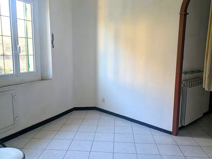 Immagine 2 di Bilocale in vendita  in Via Paolo Anfossi 60 a Genova
