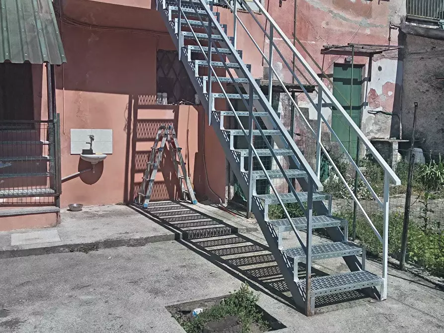 Immagine 4 di Quadrilocale in vendita  in Via Martiri della Libertà 225 a Campomorone