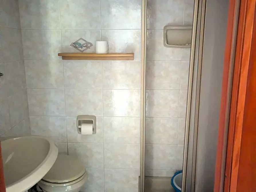 Immagine 20 di Bilocale in vendita  in Via Paolo Anfossi 60 a Genova