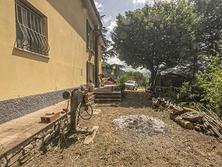 Immagine 6 di Villa in vendita  in Via privata Scanduè 23 a Serra Riccò