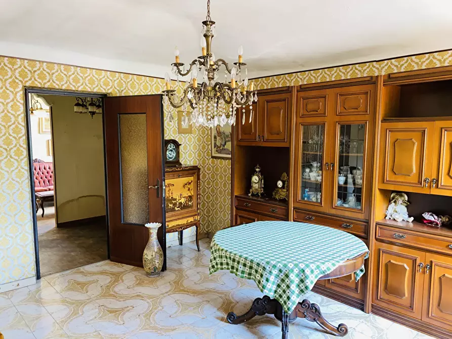 Immagine 9 di Trilocale in vendita  in Via Martiri della Libertà 6 a Campomorone