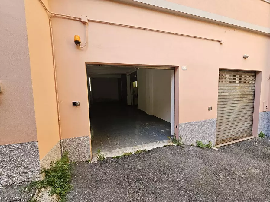 Immagine 2 di Garage in vendita  in circonvallazione 71r a Campomorone