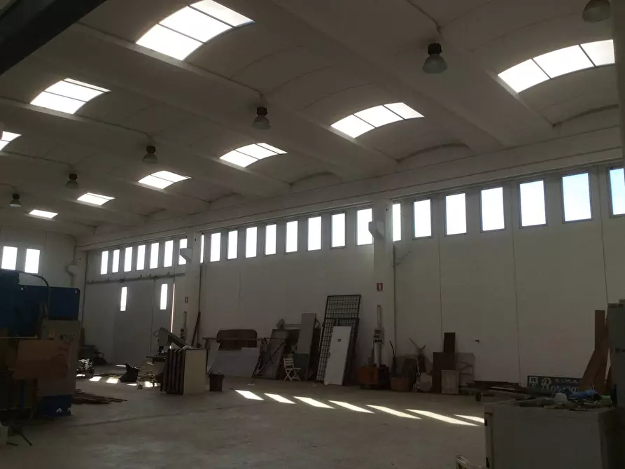 Immagine 14 di Attività artigianale in vendita  in Via dell'Airone 6A a Orbetello