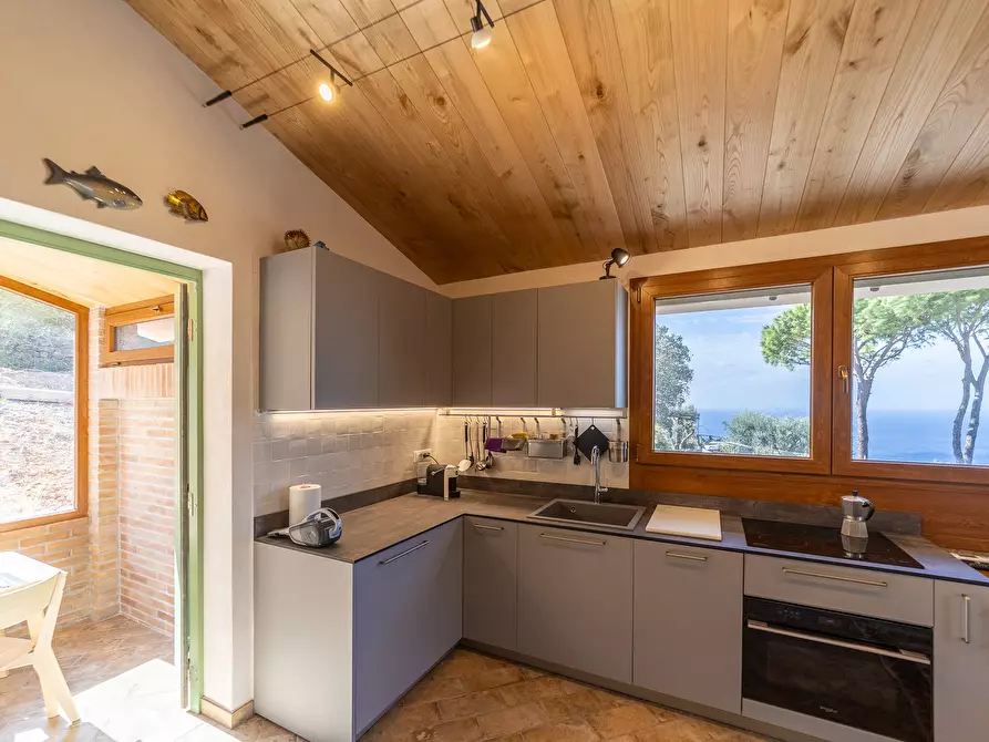 Immagine 9 di Casa indipendente in vendita  in Via della cacciarella 2 a Monte Argentario