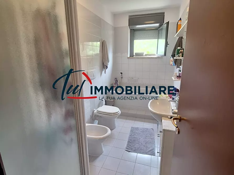 Immagine 15 di Quadrilocale in vendita  in Via del Limoncino 2 a Livorno