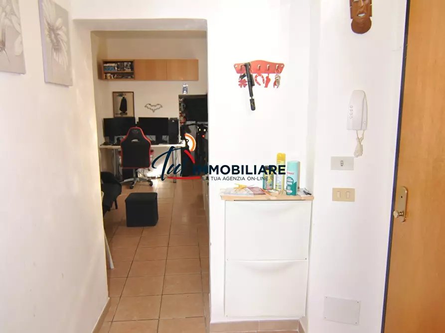 Immagine 10 di Bilocale in vendita  in Via Maggi 103 a Livorno