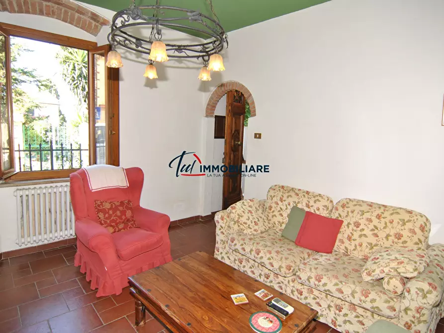 Immagine 6 di Casa indipendente in vendita  in Piazza della Chiesa 16 a Livorno