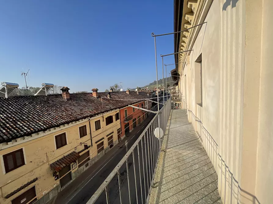 Immagine 11 di Quadrilocale in vendita  in Località Borgonuovo B 69 a Monchiero