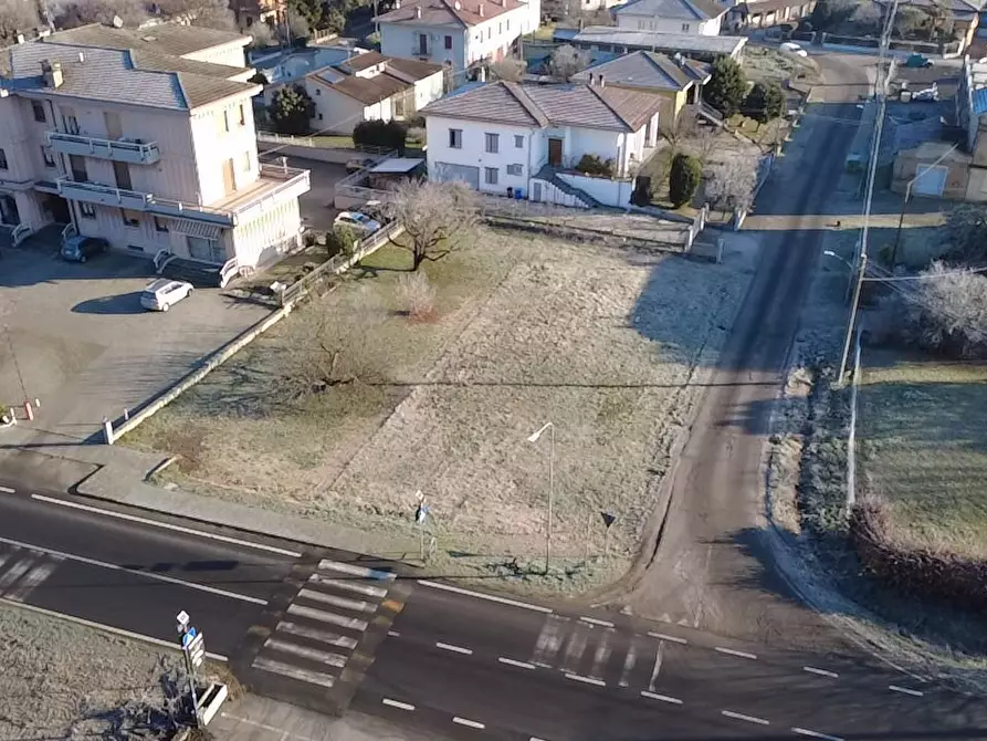 Immagine 2 di Terreno edificabile in vendita  in Strada Provinciale 15 a Roccabianca