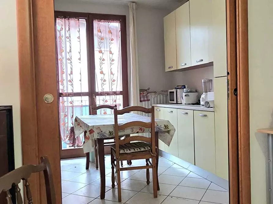 Immagine 12 di Trilocale in vendita  in Via Pezzarossa Vincenzo 2 a San Secondo Parmense