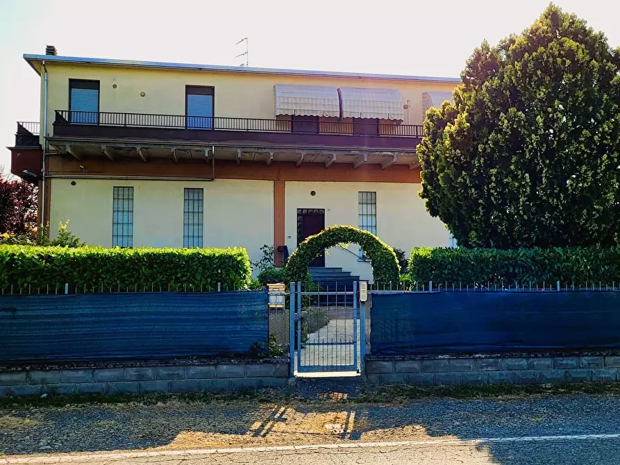 Immagine 4 di Quadrilocale in vendita  in Via Pietro Nenni 38 a Fontanellato