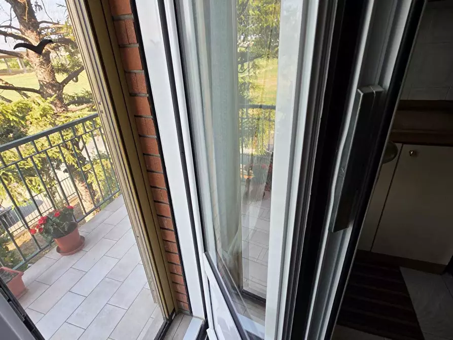 Immagine 10 di Trilocale in vendita  in viale delle esposizioni 83 a Parma