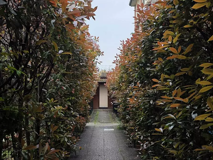 Immagine 26 di Trilocale in vendita  in Via Cremonese 218 a Parma