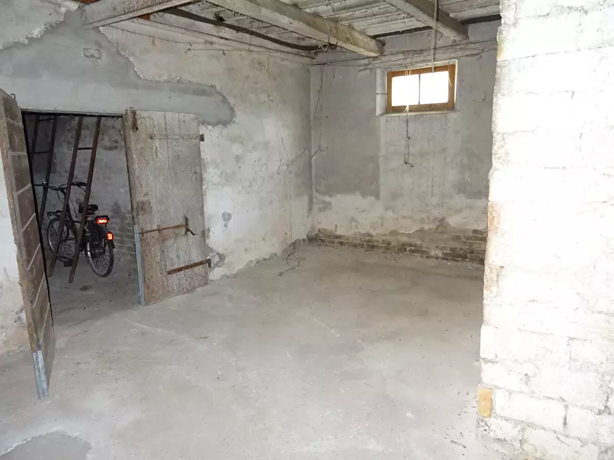 Immagine 24 di Rustico / casale in vendita  a Corinaldo