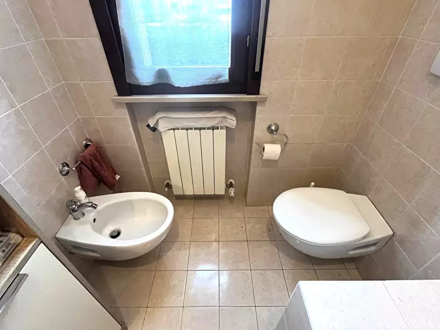 Immagine 15 di Quadrilocale in vendita  in Strada Provinciale Corinaldese a Senigallia