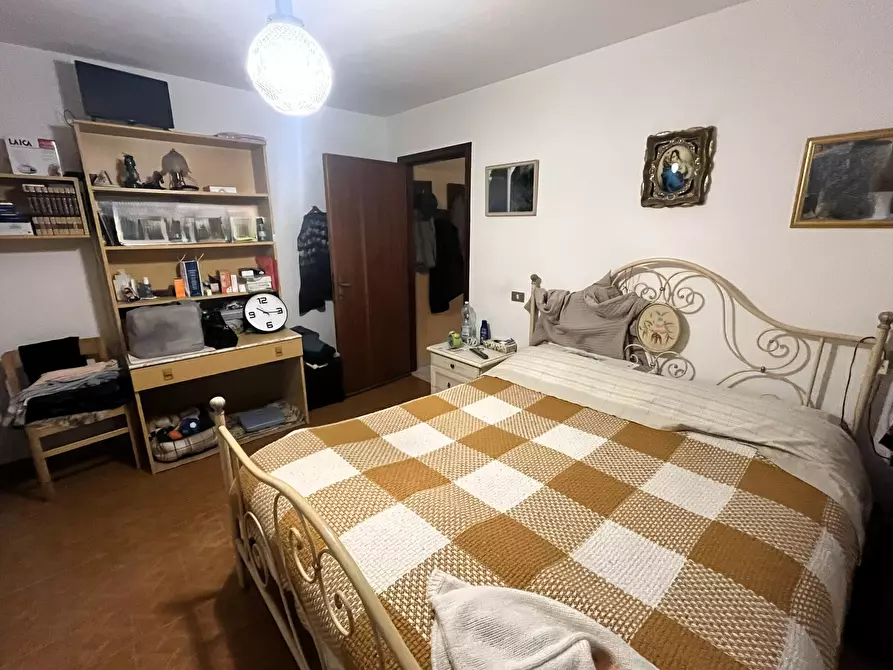 Immagine 10 di Casa indipendente in vendita  in Via Guglielmo Marconi 3 a Trecastelli