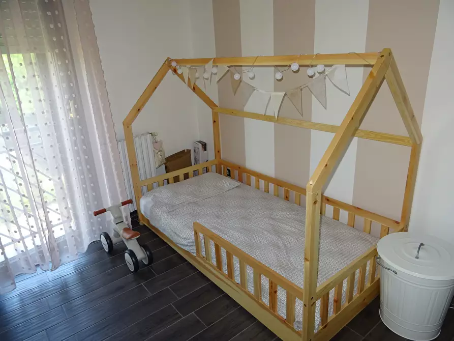 Immagine 16 di Trilocale in vendita  a Senigallia