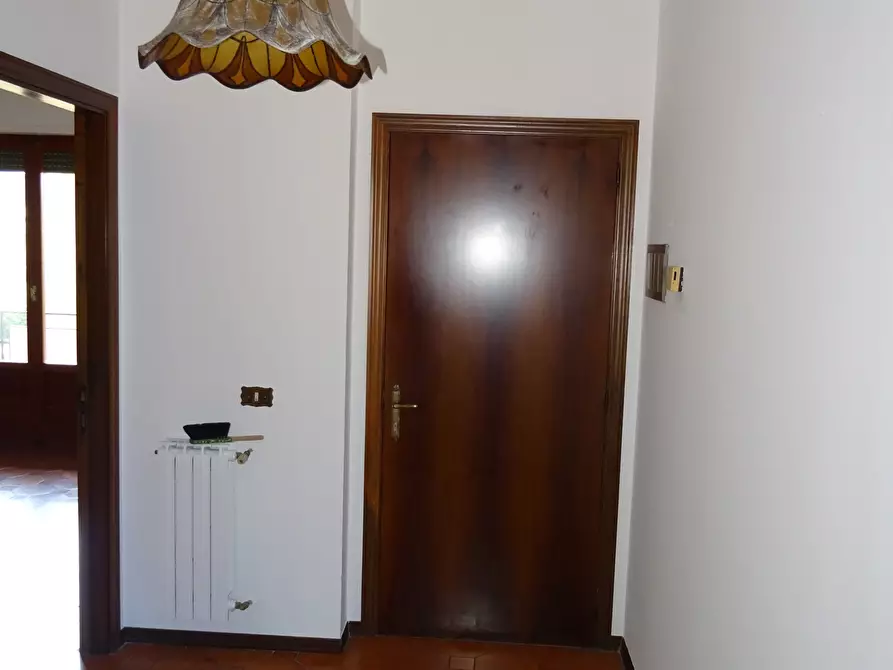 Immagine 5 di Casa bifamiliare in vendita  a Corinaldo