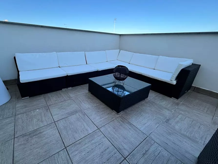 Immagine 44 di Attico in vendita  a Senigallia