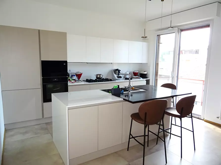 Immagine 3 di Trilocale in vendita  a Senigallia