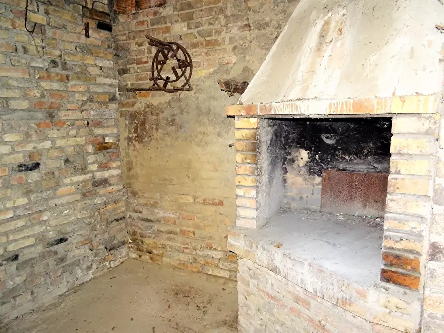 Immagine 24 di Villetta a schiera in vendita  a Mondavio