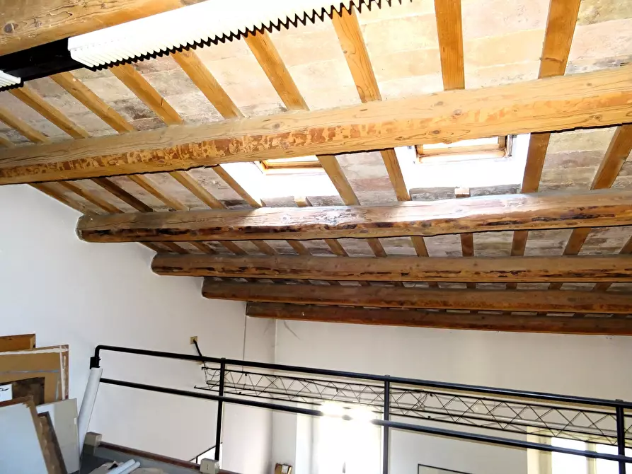 Immagine 3 di Ufficio in vendita  a Corinaldo