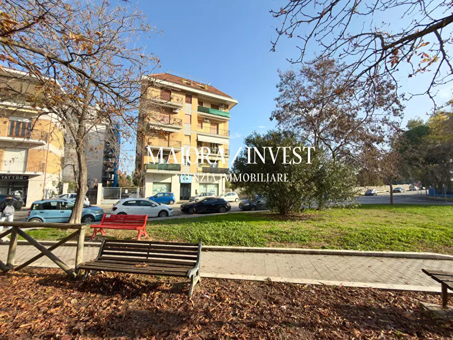 Immagine 30 di Pentalocale in vendita  in via Piemonte a San Benedetto Del Tronto