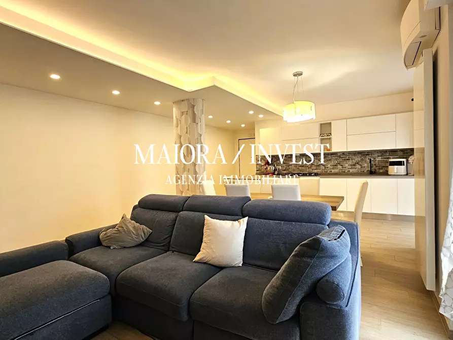 Immagine 2 di Pentalocale in vendita  a Grottammare