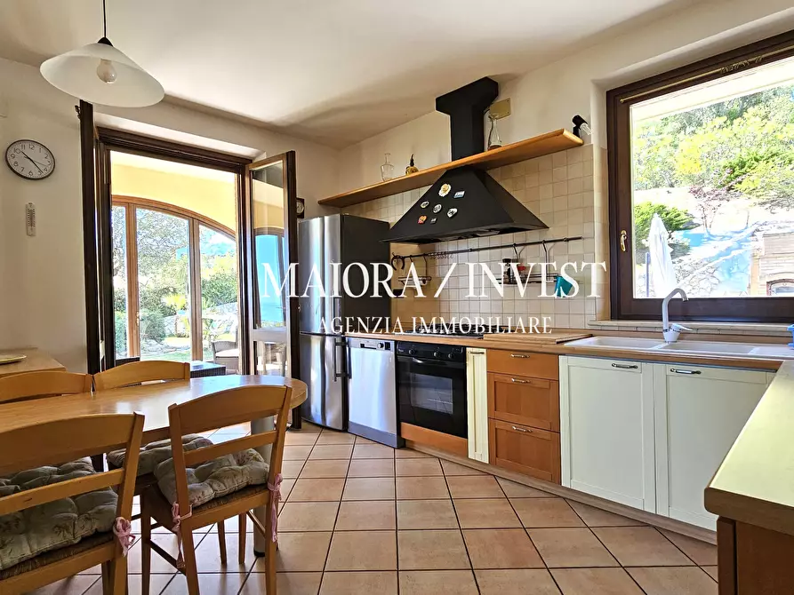 Immagine 14 di Villa in vendita  a Acquaviva Picena